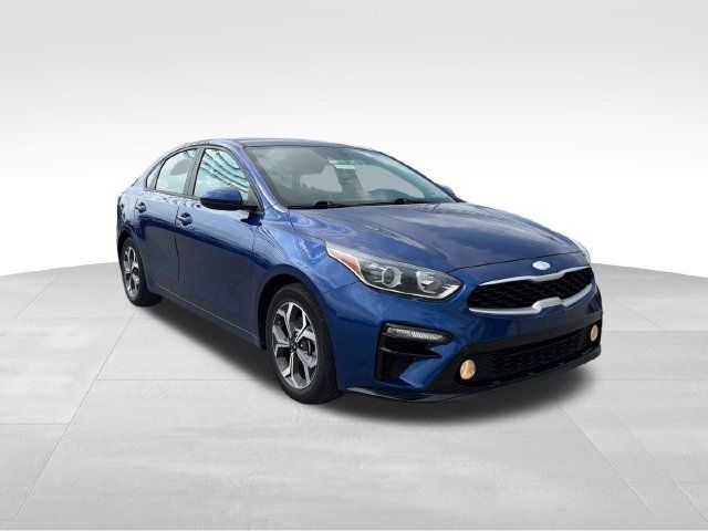 Used 2021 Kia Forte LXS FWD image 3