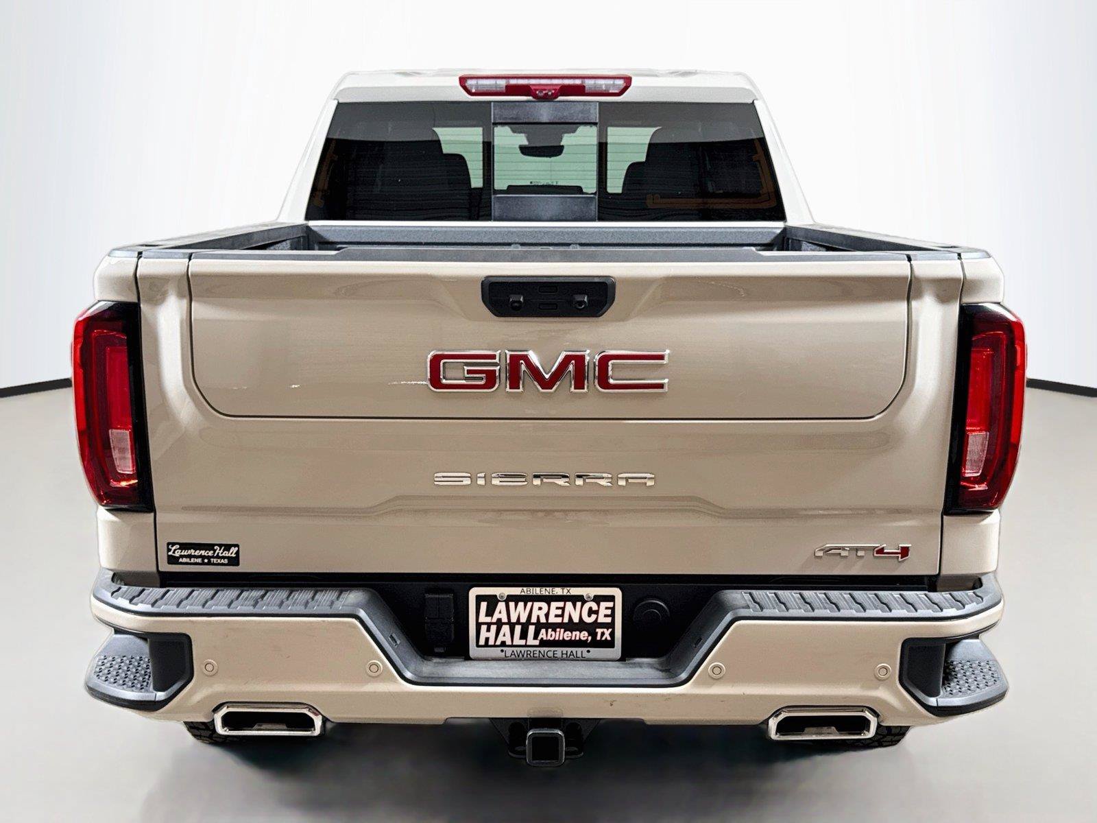 New 2026 GMC Sierra 1500 AT4 w/ Technology Package AWD/4WD image 4
