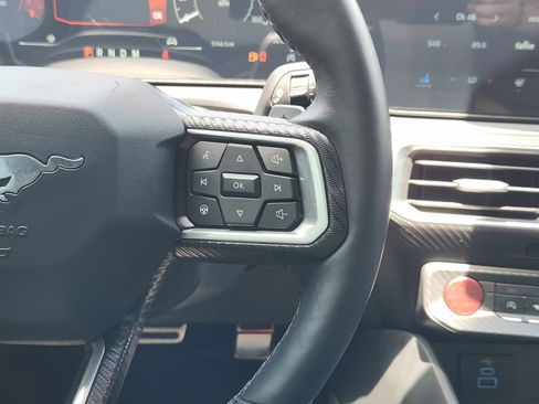 Used 2025 Ford Mustang GT Premium RWD image 28
