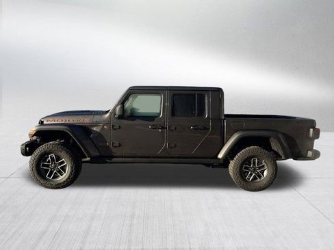 New 2026 Jeep Gladiator Mojave image 8