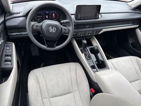 Certified 2025 Honda Accord LX image 21