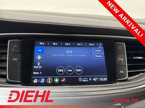 Used 2023 Buick Enclave Essence w/ Sport Touring Edition image 33