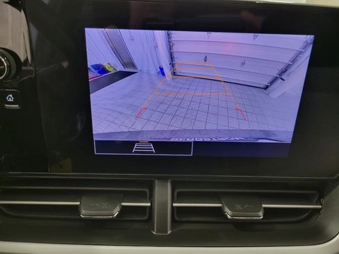 Used 2024 Chevrolet Trax RS w/ Driver Confidence Package image 14