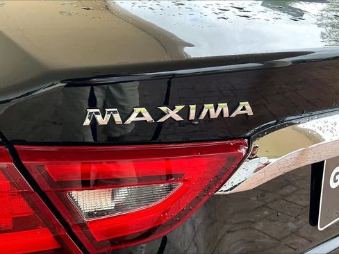 Used 2016 Nissan Maxima Platinum FWD image 26
