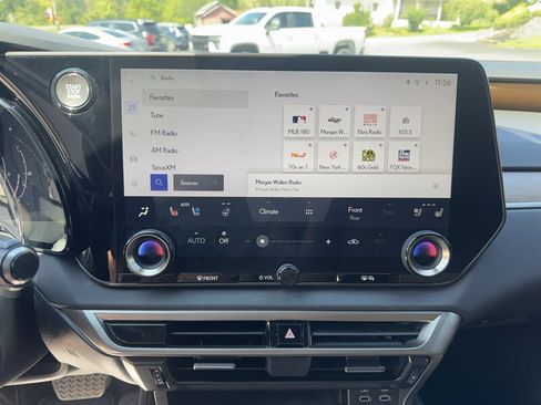 Used 2023 Lexus RX 350 Premium w/ Cold Area Package AWD/4WD image 29