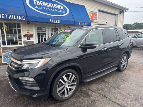 Used 2016 Honda Pilot Touring image 4