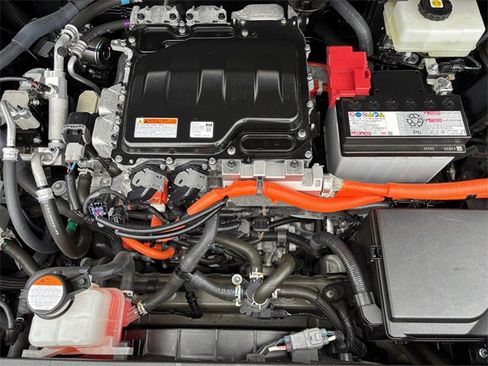 Certified 2023 Subaru Solterra AWD image 25