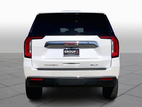 Used 2023 GMC Yukon XL SLT image 4