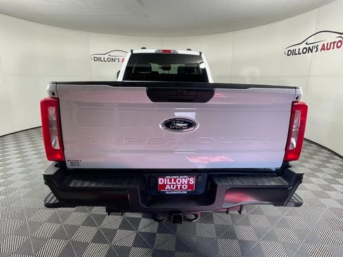 Used 2023 Ford F250 XL image 5