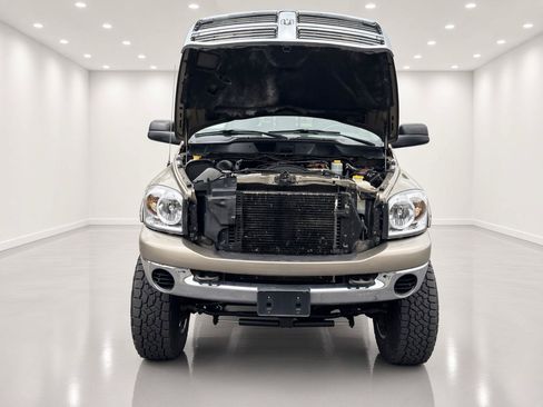 Used 2007 Dodge Ram 2500 Truck SLT w/ Protection Group AWD/4WD image 9