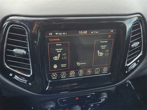 Used 2018 Jeep Compass Limited image 17