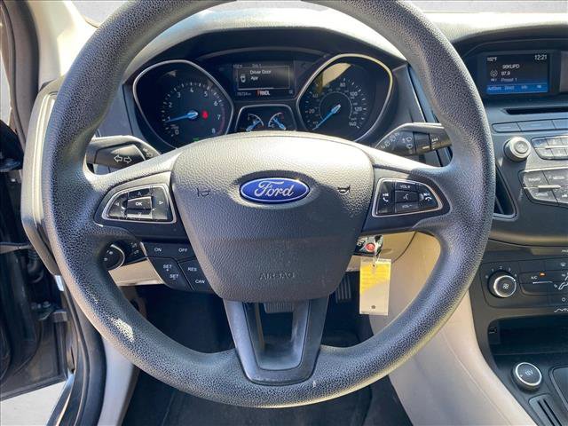 Used 2017 Ford Focus SE FWD image 8