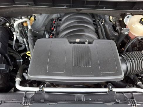 Used 2022 Chevrolet Tahoe LT w/ Luxury Package image 31