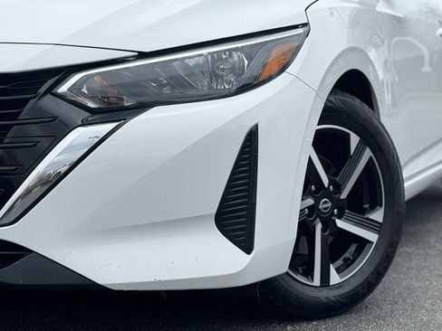 Used 2024 Nissan Sentra SV image 5