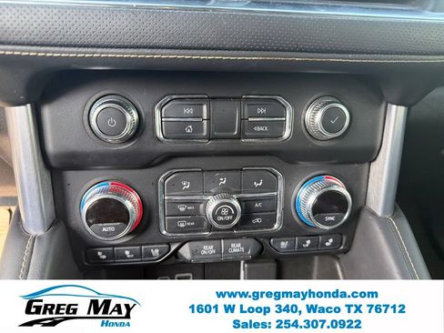 Used 2021 GMC Yukon SLT w/ SLT Luxury Plus Package RWD image 17