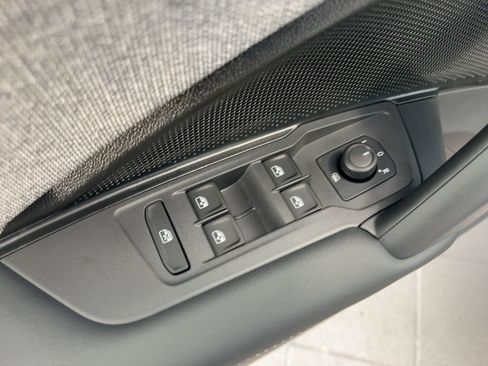 New 2026 Volkswagen Tiguan S image 13