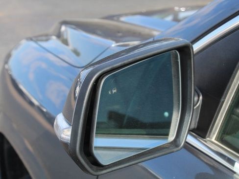 Used 2021 GMC Acadia Denali w/ Denali Technology Package image 14