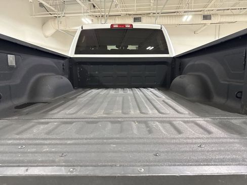 Used 2023 RAM 2500 Big Horn w/ Level 1 Equipment Group AWD/4WD image 23
