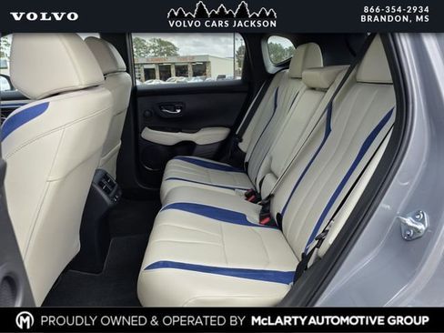 Used 2025 Acura ADX A-Spec image 16