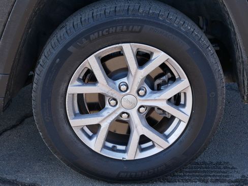 Used 2021 Jeep Grand Cherokee L Limited image 5