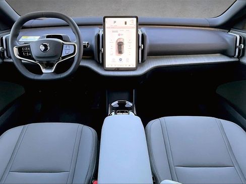 New 2026 Volvo EX30 Cross Country Ultra image 5