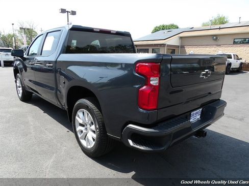 Used 2022 Chevrolet Silverado 1500 Custom w/ Safety Confidence Package AWD/4WD image 7