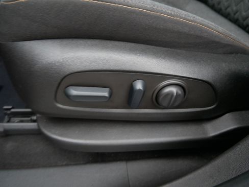 Used 2022 Chevrolet Equinox LT AWD/4WD image 22