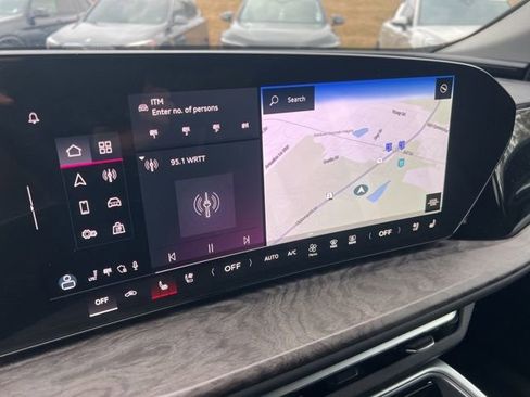 Certified 2025 Audi Q5 Premium Plus w/ Premium Plus image 18