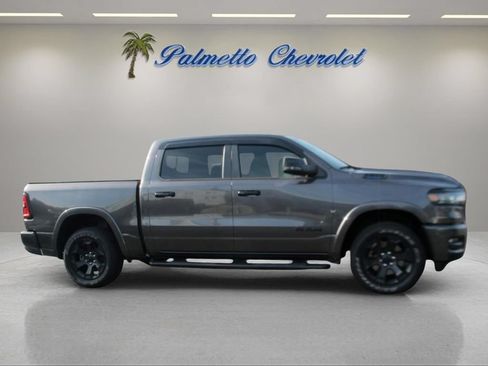 Used 2025 RAM 1500 Big Horn AWD/4WD image 2