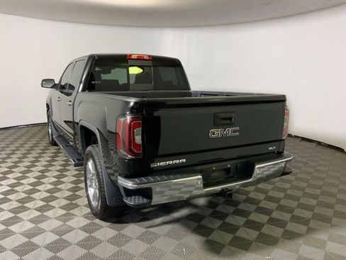 Used 2017 GMC Sierra 1500 SLT AWD/4WD image 9