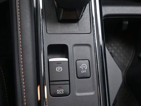 Used 2025 Nissan Pathfinder Rock Creek AWD/4WD image 13