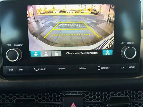 Used 2024 Honda HR-V Sport image 29
