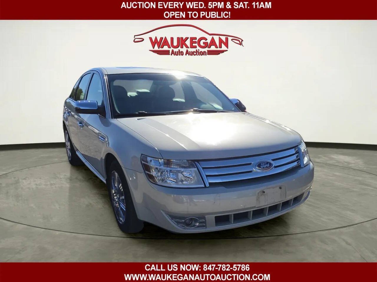 Used 2008 Ford Taurus Limited FWD image 3