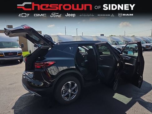 Used 2024 Chevrolet Blazer LT w/ Convenience Package FWD image 15