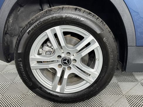 Used 2023 Mercedes-Benz GLA 250 w/ Premium Package image 31