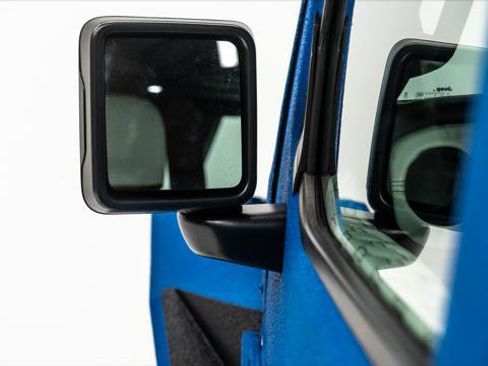 Used 2025 Jeep Wrangler Unlimited Sport image 34