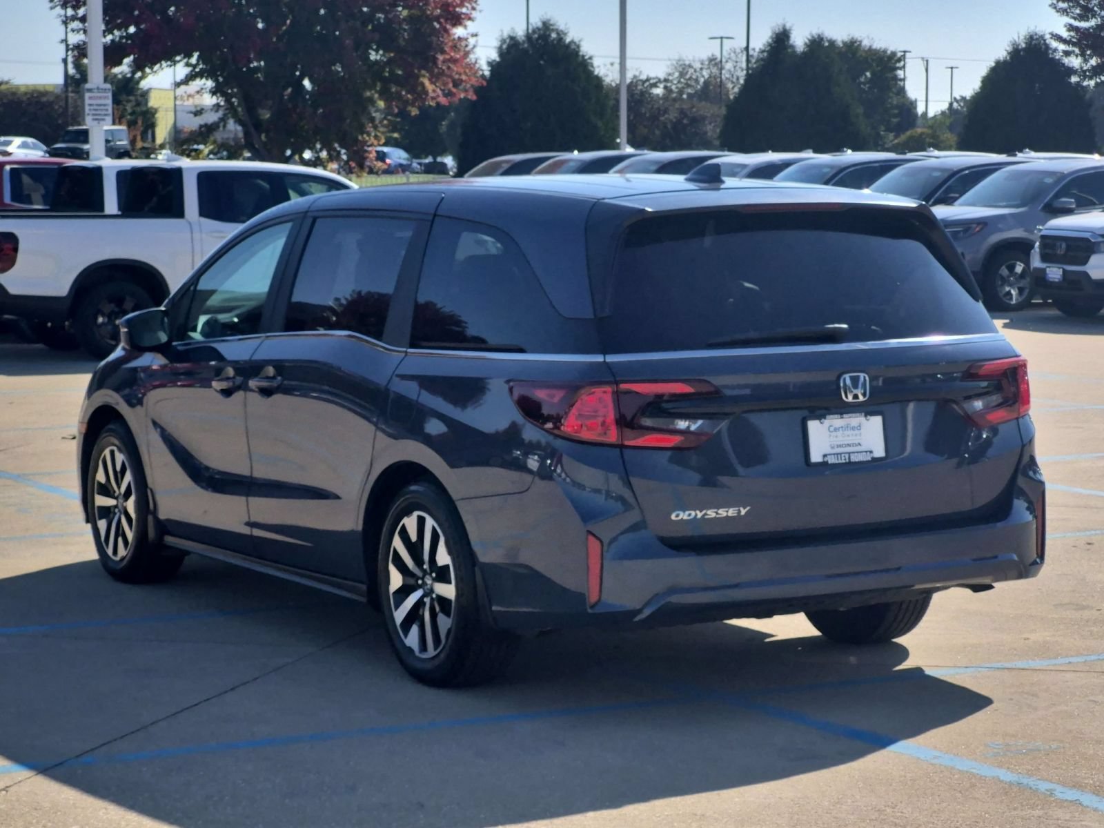 Used 2026 Honda Odyssey EX-L image 8