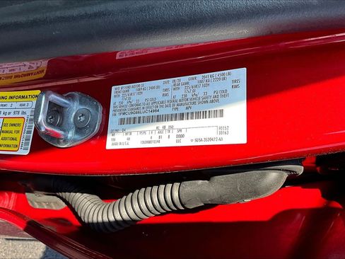 Used 2020 Ford Escape SE AWD/4WD image 4
