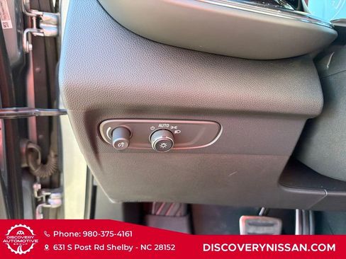 Used 2022 Buick Envision Preferred image 17