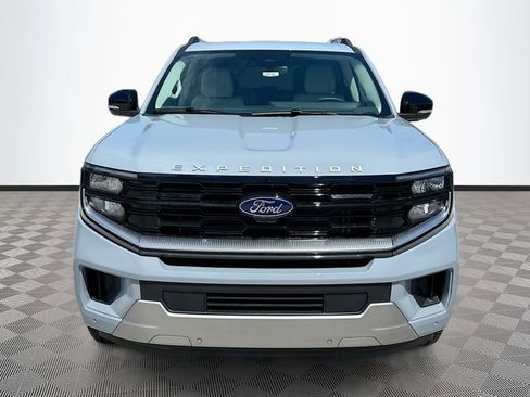New 2026 Ford Expedition Max Platinum w/ Driver's Package AWD/4WD image 2