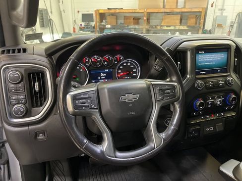 Used 2021 Chevrolet Silverado 1500 RST AWD/4WD image 16
