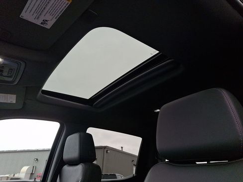 Used 2022 Chevrolet Silverado 1500 LTZ w/ LTZ Premium Package image 14