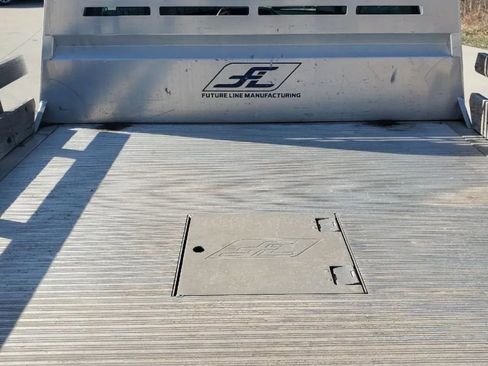 Used 2002 Chevrolet Silverado 1500 LS image 16