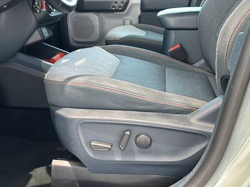 Used 2022 Ford Maverick XLT w/ Equipment Group 300A Standard image 21