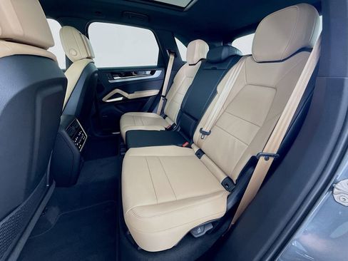 New 2026 Porsche Cayenne S image 26