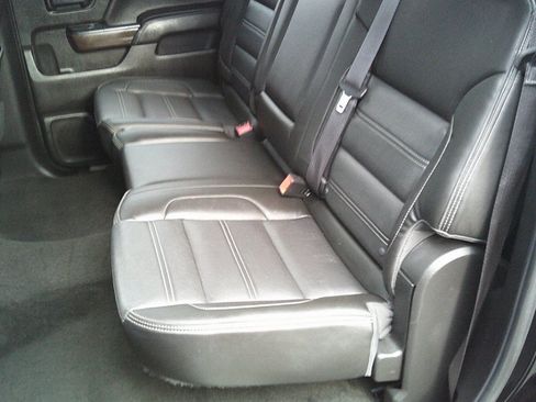 Used 2017 GMC Sierra 3500 Denali AWD/4WD image 15