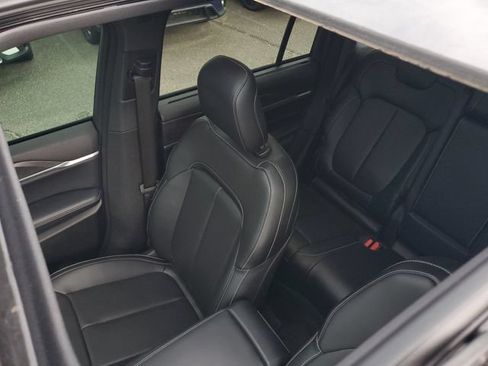 Certified 2025 Jeep Grand Cherokee Limited w/ Luxury Tech Group II RWD image 36