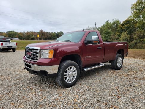 Used 2014 GMC Sierra 2500 SLE w/ Snow Plow Prep Package image 3