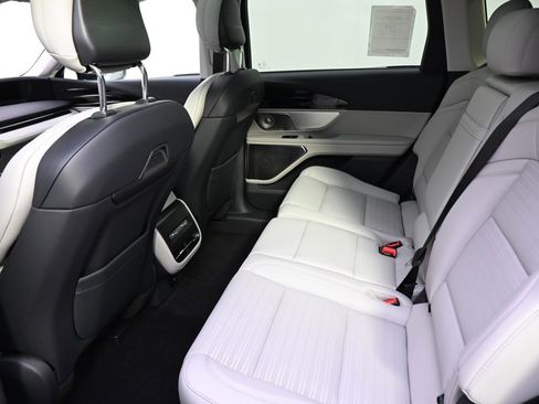 New 2026 Lincoln Nautilus Reserve image 20