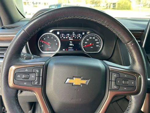 Used 2021 Chevrolet Tahoe High Country AWD/4WD image 11